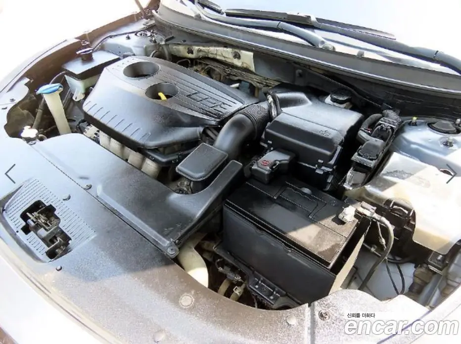 Hyundai Sonata 2014 2.0 автомат (гидро), фото 19