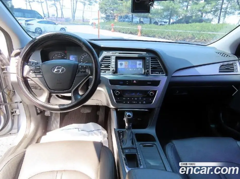 Hyundai Sonata 2014 2.0 автомат (гидро), фото 8