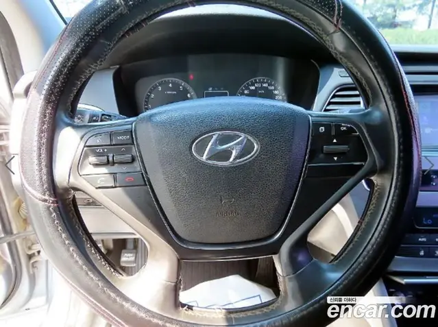 Hyundai Sonata 2014 2.0 автомат (гидро), миниатюра 9