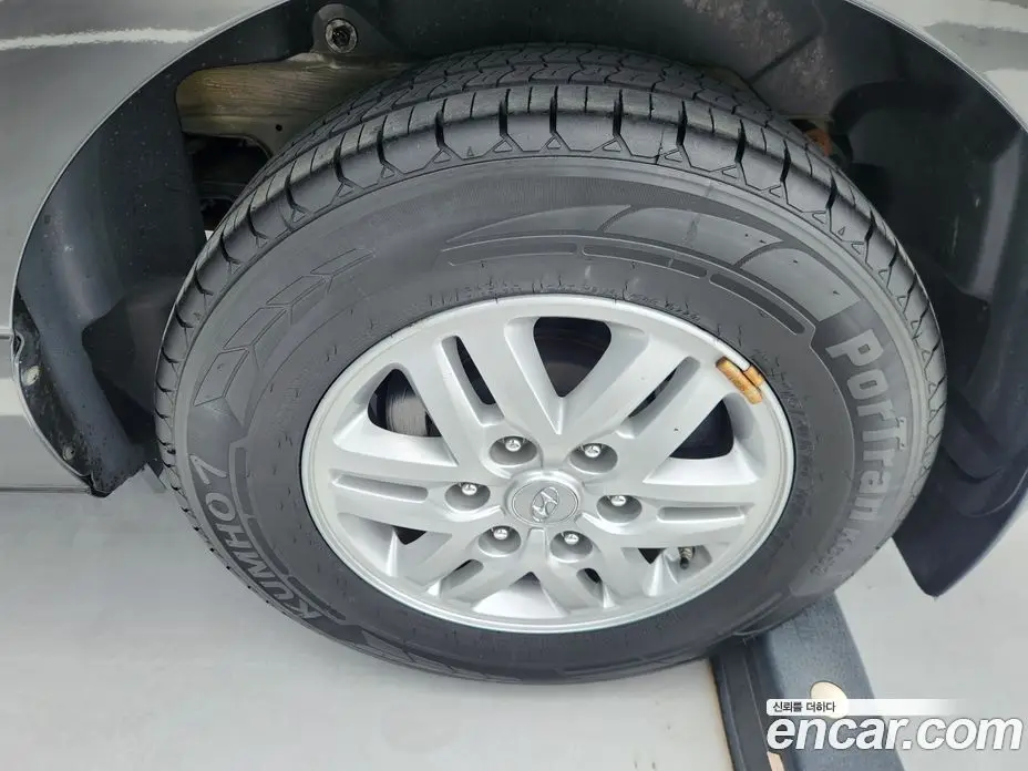 Hyundai Starex 2016 2.5 автомат (гидро), фото 11 Hyundai Starex 2016 2.5 автомат (гидро), фото 11