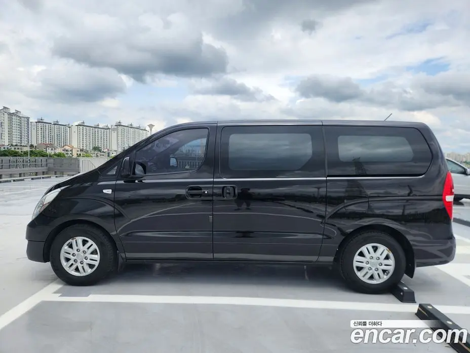 Hyundai Starex 2016 2.5 автомат (гидро), фото 7 Hyundai Starex 2016 2.5 автомат (гидро), фото 7
