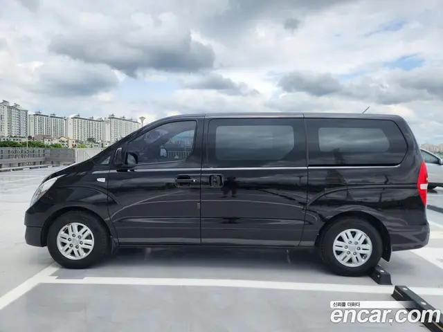 Hyundai Starex 2016 2.5 автомат (гидро), миниатюра 7 Hyundai Starex 2016 2.5 автомат (гидро), миниатюра 7