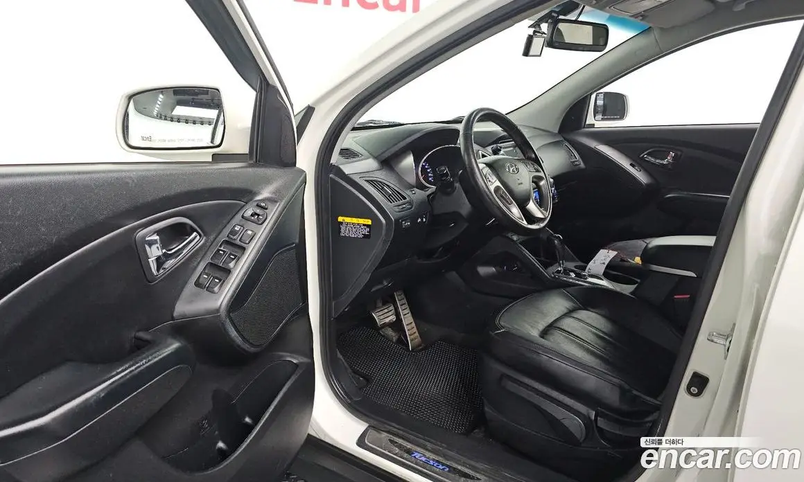 Hyundai Tucson 2012 2.0 автомат (гидро), фото 12 Hyundai Tucson 2012 2.0 автомат (гидро), фото 12