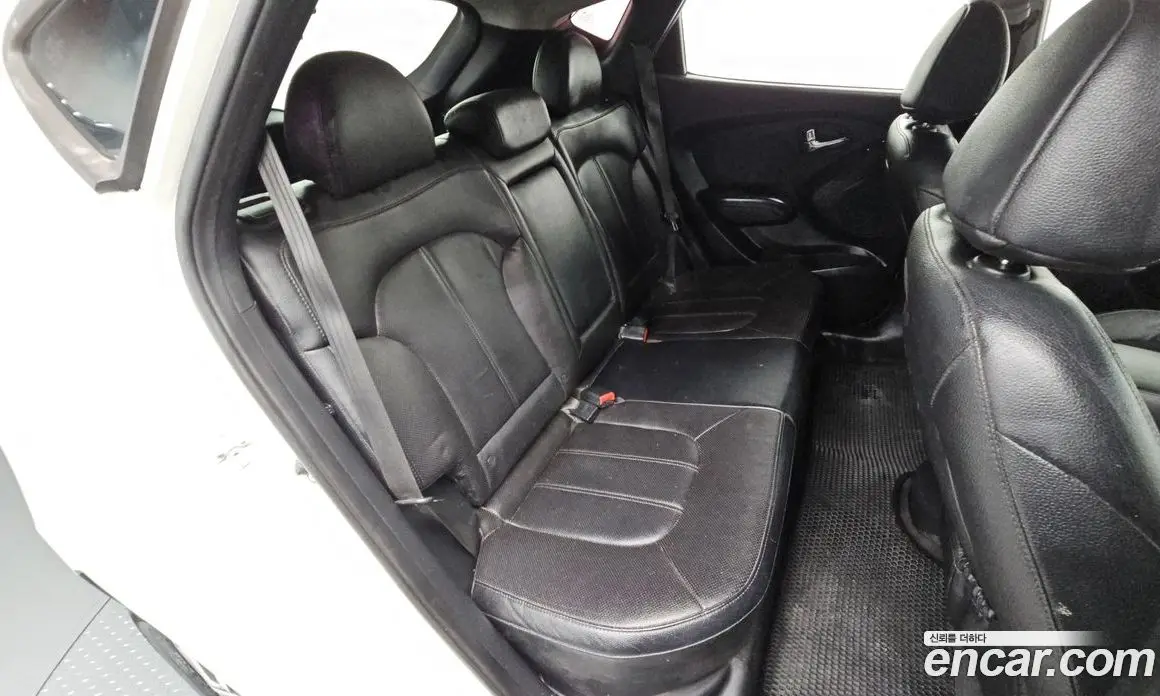 Hyundai Tucson 2012 2.0 автомат (гидро), фото 16 Hyundai Tucson 2012 2.0 автомат (гидро), фото 16