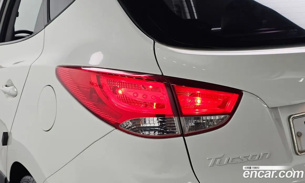 Hyundai Tucson 2012 2.0 автомат (гидро), фото 8 Hyundai Tucson 2012 2.0 автомат (гидро), фото 8
