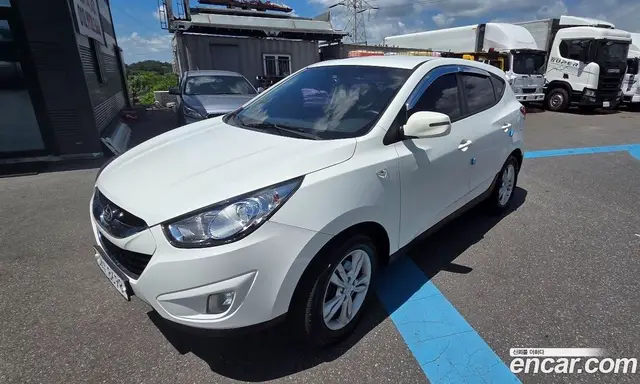 Hyundai Tucson 2012 2.0 автомат (гидро), миниатюра 2 Hyundai Tucson 2012 2.0 автомат (гидро), миниатюра 2