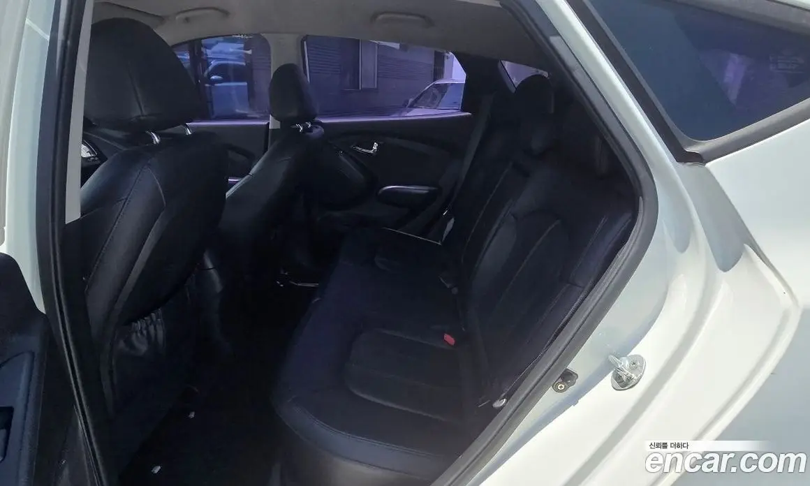 Hyundai Tucson 2012 2.0 автомат (гидро), фото 9 Hyundai Tucson 2012 2.0 автомат (гидро), фото 9