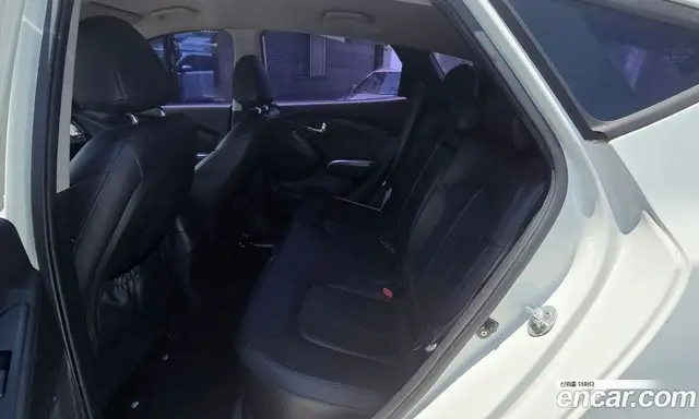 Hyundai Tucson 2012 2.0 автомат (гидро), миниатюра 9 Hyundai Tucson 2012 2.0 автомат (гидро), миниатюра 9