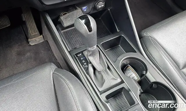 Hyundai Tucson 2015 1.7 автомат (гидро), миниатюра 12