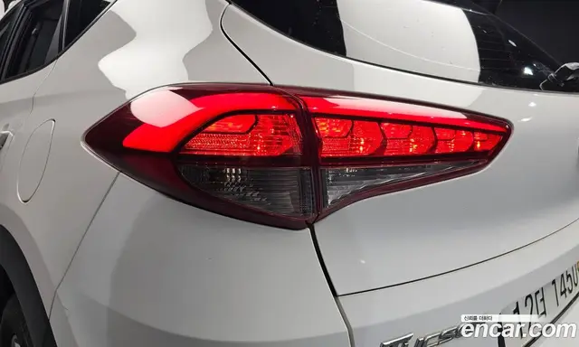 Hyundai Tucson 2015 1.7 автомат (гидро), миниатюра 9 Hyundai Tucson 2015 1.7 автомат (гидро), миниатюра 9