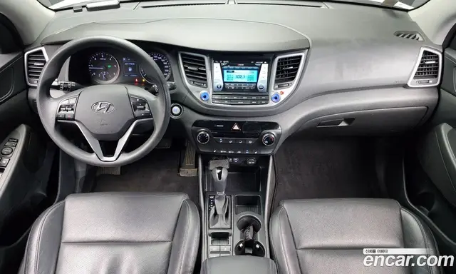 Hyundai Tucson 2015 1.7 автомат (гидро), миниатюра 10 Hyundai Tucson 2015 1.7 автомат (гидро), миниатюра 10