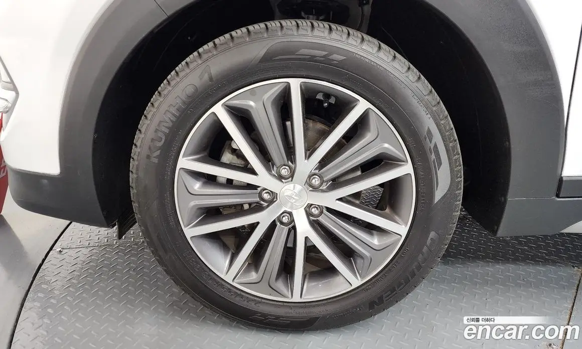 Hyundai Tucson 2016 1.7 автомат (гидро), фото 5 Hyundai Tucson 2016 1.7 автомат (гидро), фото 5