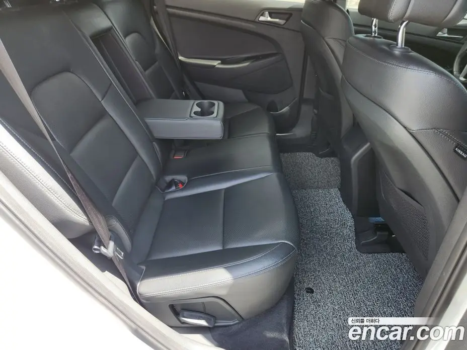 Hyundai Tucson 2018 1.7 автомат (гидро), фото 10 Hyundai Tucson 2018 1.7 автомат (гидро), фото 10