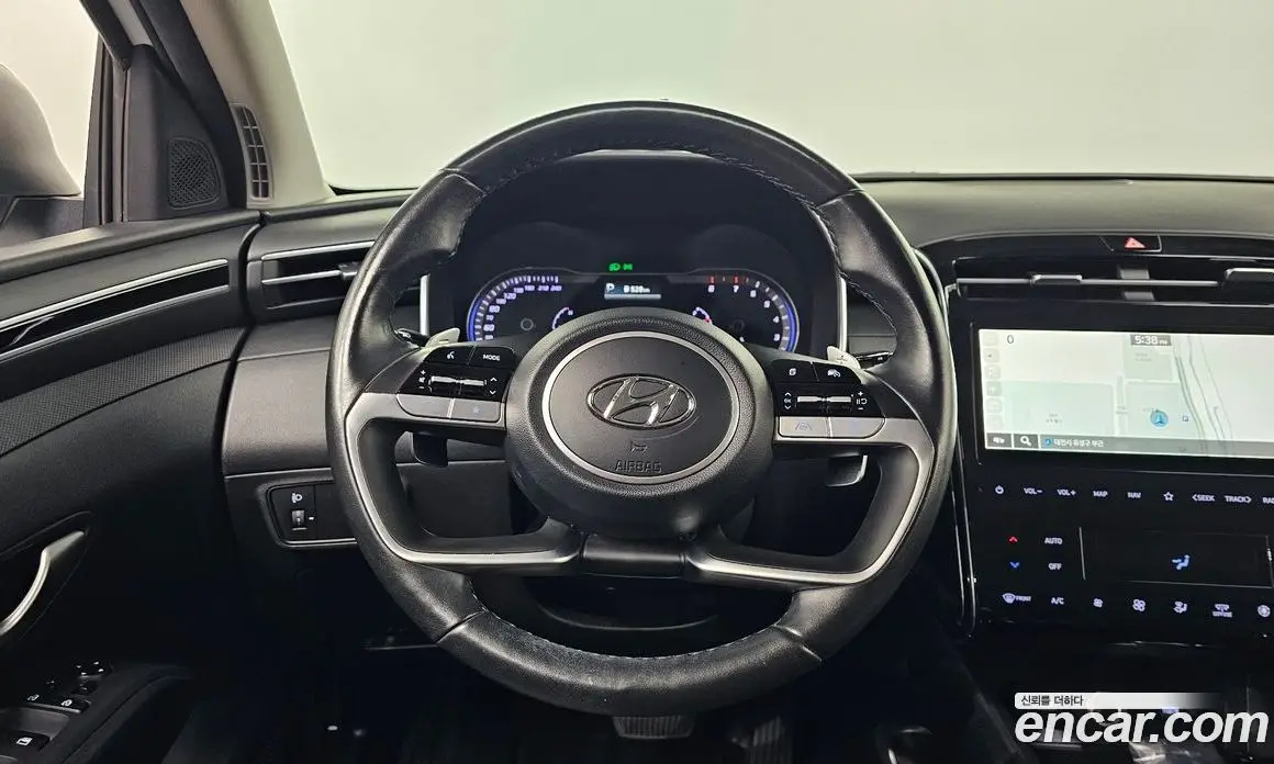 Hyundai Tucson 2022 1.6 автомат (гидро), фото 15