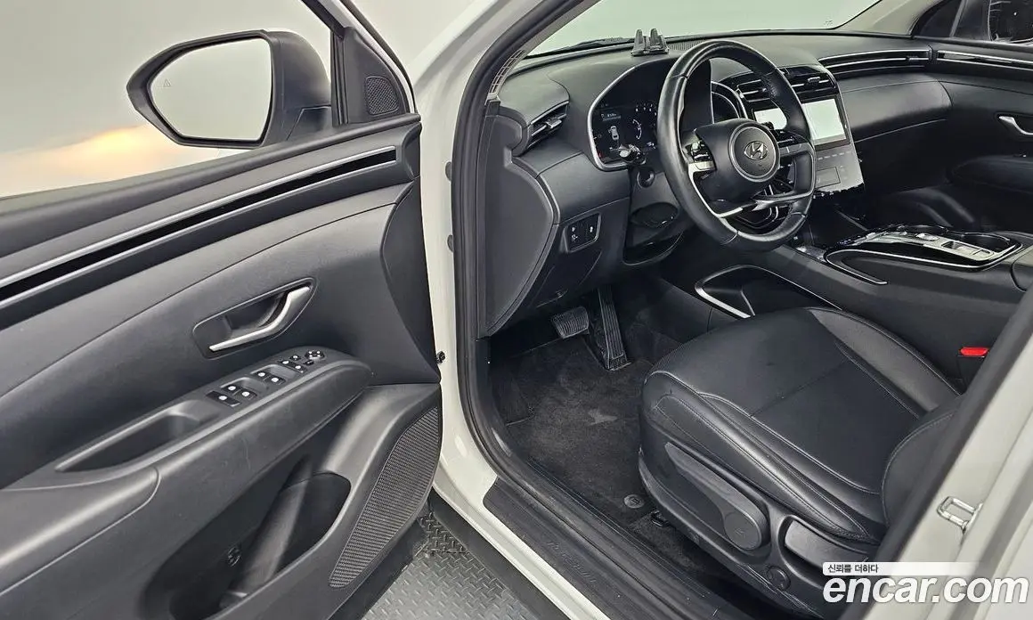 Hyundai Tucson 2022 1.6 автомат (гидро), фото 10