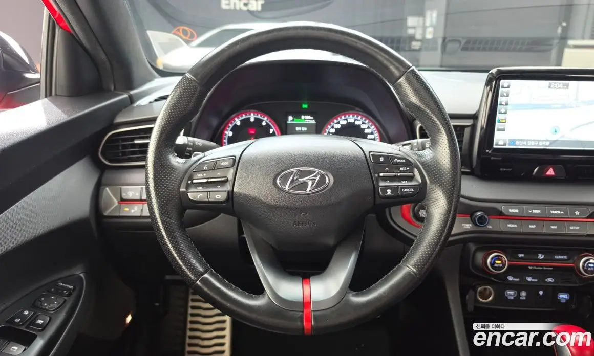 Hyundai Veloster 2018 1.6 автомат (гидро), фото 19 Hyundai Veloster 2018 1.6 автомат (гидро), фото 19