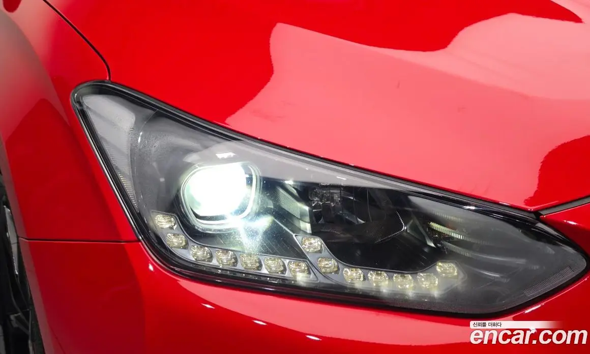 Hyundai Veloster 2018 1.6 автомат (гидро), фото 8 Hyundai Veloster 2018 1.6 автомат (гидро), фото 8