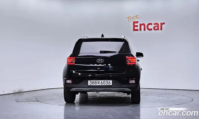 Hyundai Venue 2020 1.6 автомат (гидро), миниатюра 4 Hyundai Venue 2020 1.6 автомат (гидро), миниатюра 4