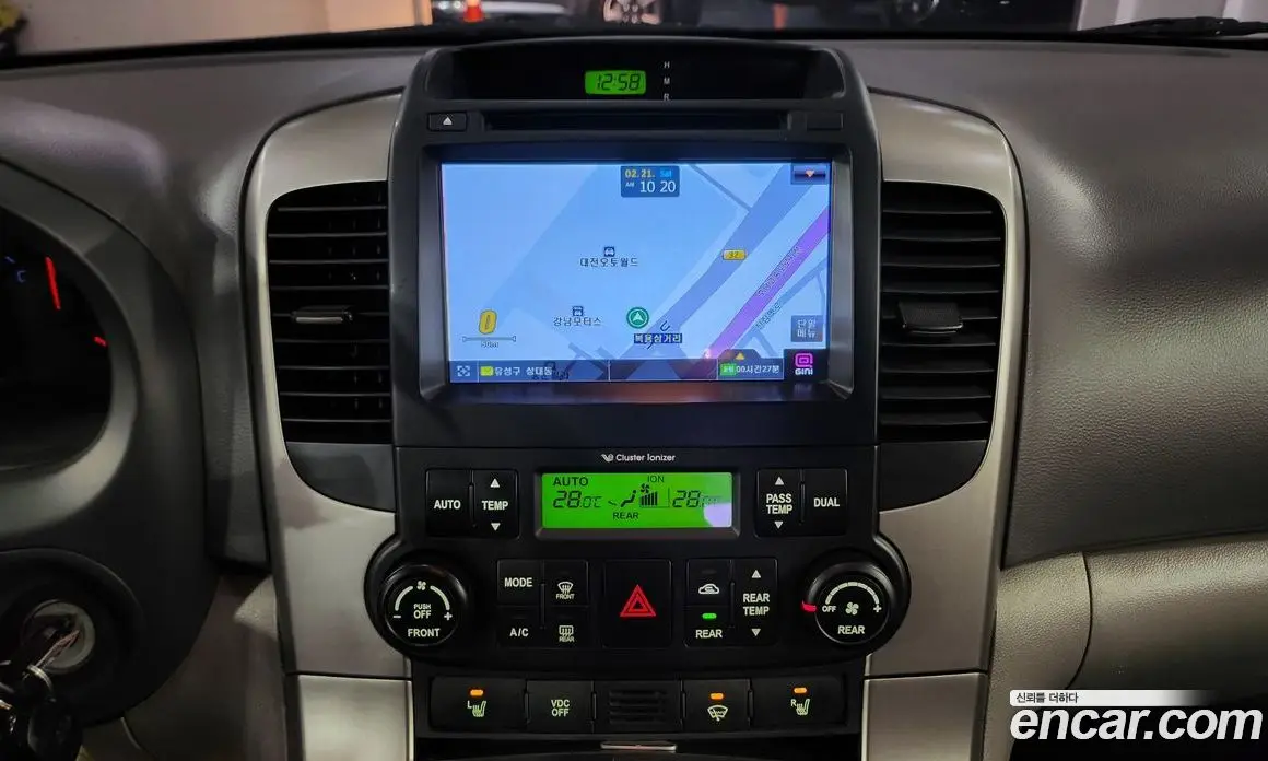 Kia Carnival 2013 2.2 автомат (гидро), фото 12