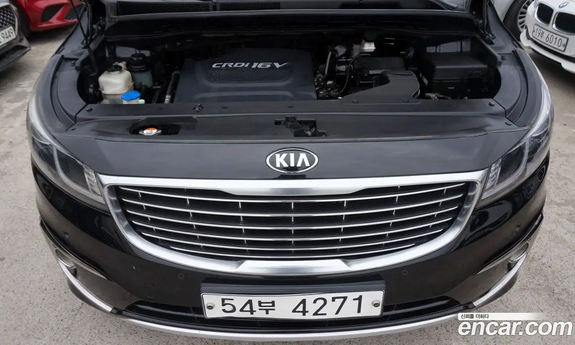 Kia Carnival 2015 2.2 автомат (гидро), фото 20 Kia Carnival 2015 2.2 автомат (гидро), фото 20