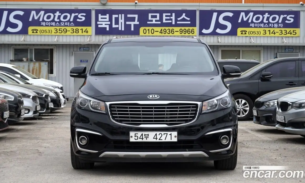 Kia Carnival 2015 2.2 автомат (гидро), фото 3 Kia Carnival 2015 2.2 автомат (гидро), фото 3