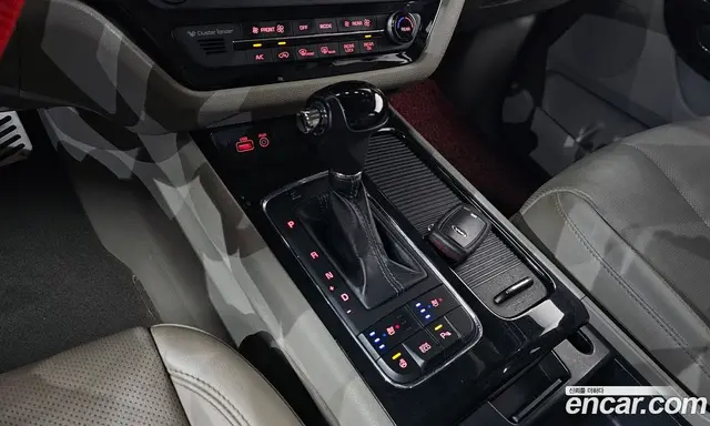 Kia Carnival 2016 2.2 автомат (гидро), миниатюра 12
