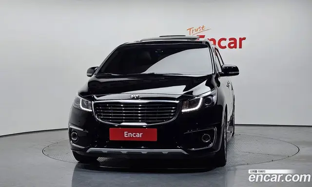 Kia Carnival 2016 2.2 автомат (гидро), миниатюра 3