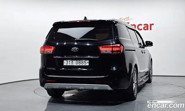 Kia Carnival 2016 2.2 автомат (гидро), миниатюра 4