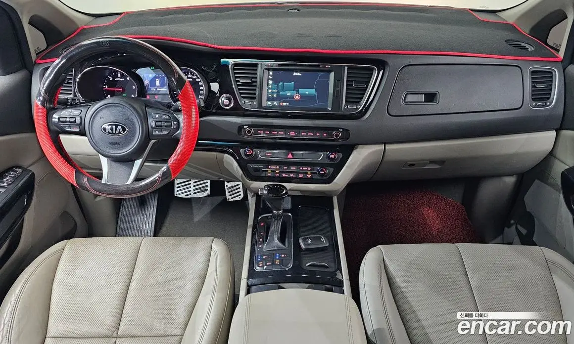 Kia Carnival 2016 2.2 автомат (гидро), фото 10