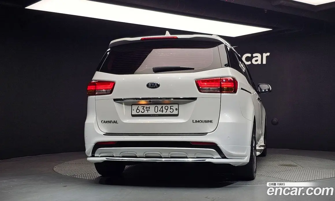 Kia Carnival 2016 2.2 автомат (гидро), фото 4