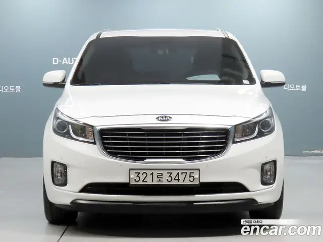 Kia Carnival 2016 2.2 автомат (гидро), миниатюра 2 Kia Carnival 2016 2.2 автомат (гидро), миниатюра 2