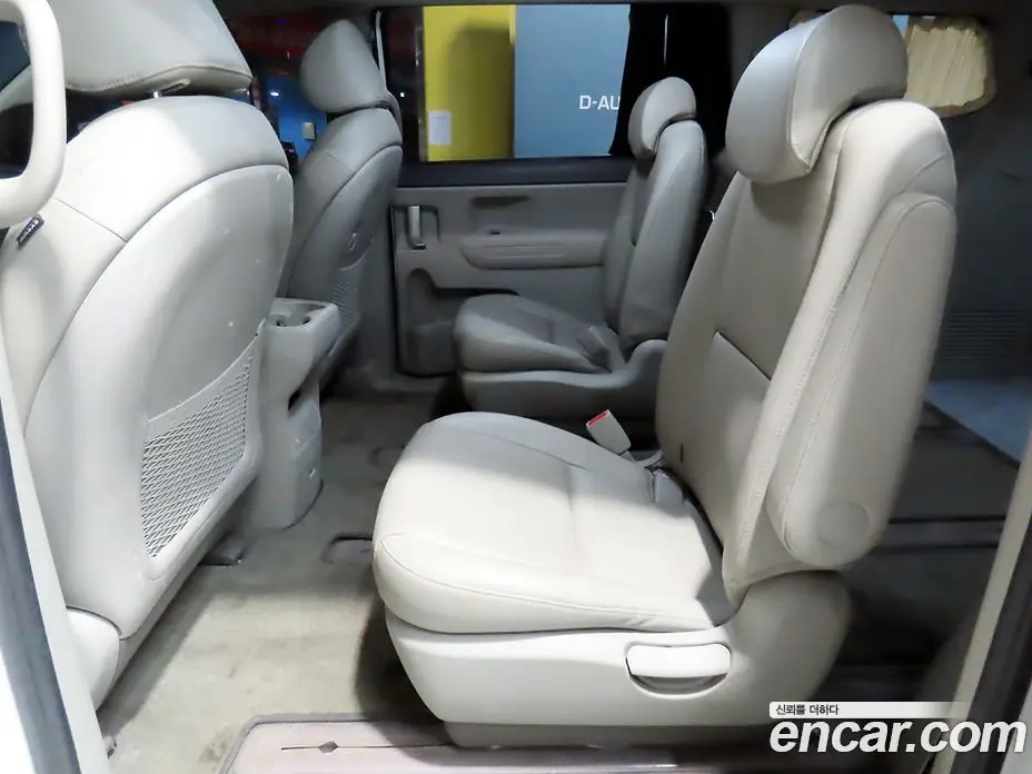 Kia Carnival 2016 2.2 автомат (гидро), фото 7 Kia Carnival 2016 2.2 автомат (гидро), фото 7
