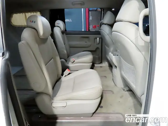 Kia Carnival 2016 2.2 автомат (гидро), миниатюра 9 Kia Carnival 2016 2.2 автомат (гидро), миниатюра 9