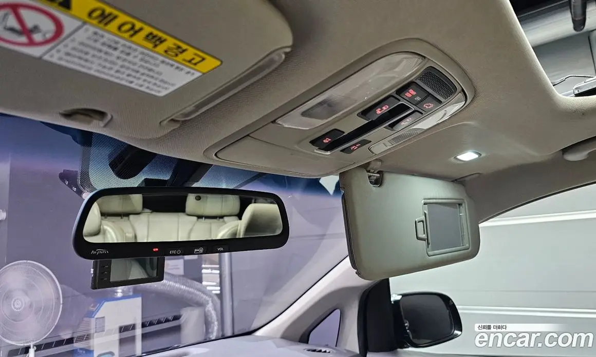 Kia Carnival 2016 2.2 автомат (гидро), фото 18