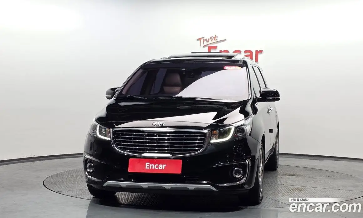 Kia Carnival 2017 2.2 автомат (гидро), фото 3 Kia Carnival 2017 2.2 автомат (гидро), фото 3