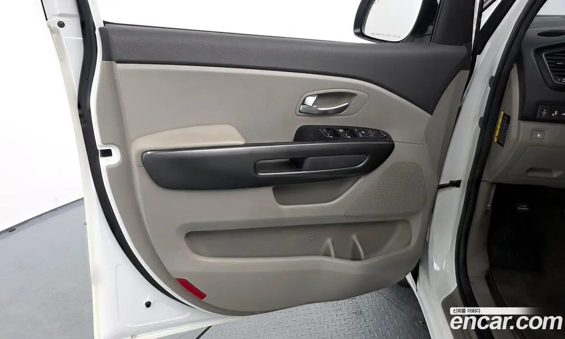 Kia Carnival 2018 2.2 автомат (гидро), фото 14