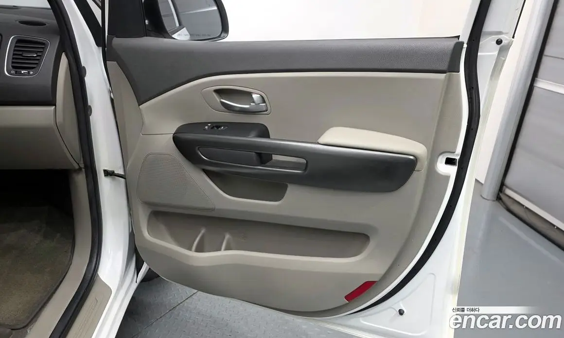 Kia Carnival 2018 2.2 автомат (гидро), фото 15