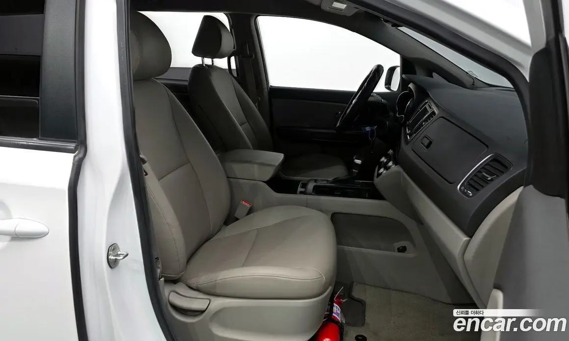 Kia Carnival 2018 2.2 автомат (гидро), фото 16