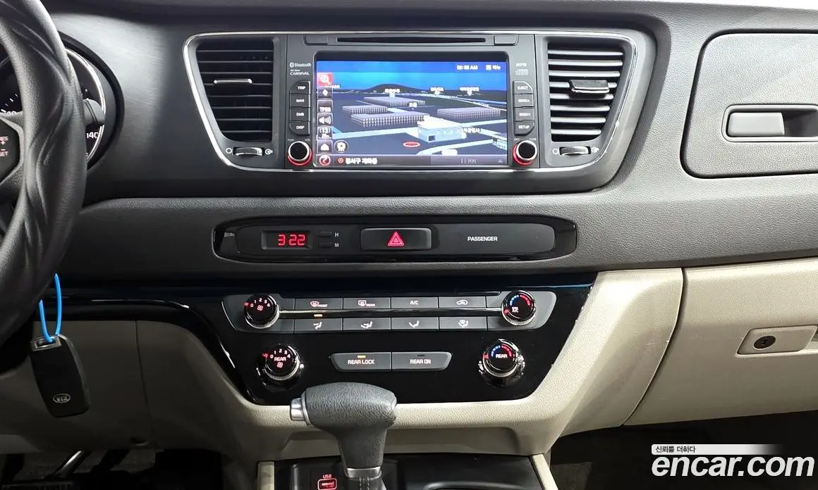 Kia Carnival 2018 2.2 автомат (гидро), фото 19