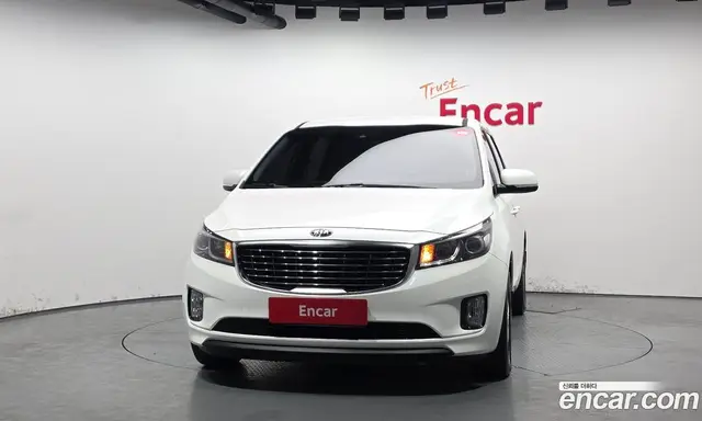 Kia Carnival 2018 2.2 автомат (гидро), миниатюра 3