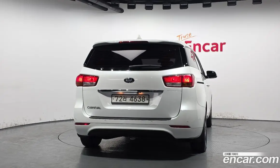 Kia Carnival 2018 2.2 автомат (гидро), фото 4