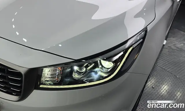 Kia Carnival 2018 2.2 автомат (гидро), миниатюра 8