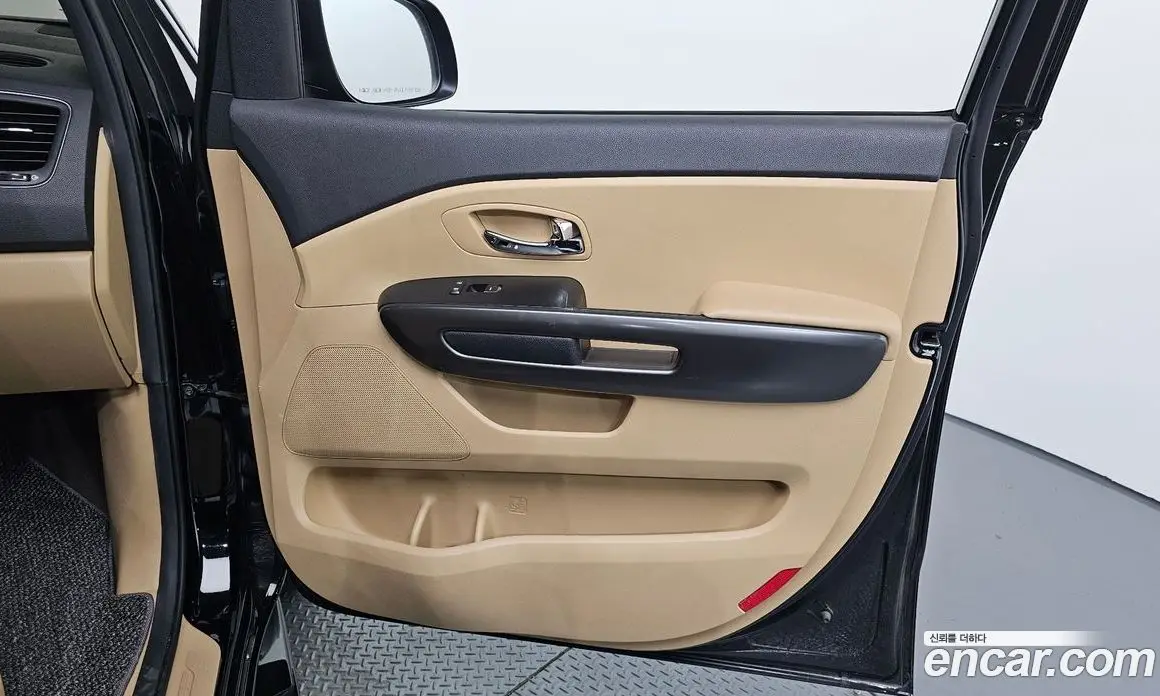 Kia Carnival 2019 2.2 автомат (гидро), фото 15