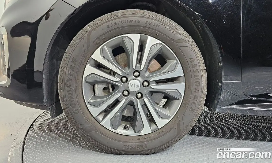 Kia Carnival 2019 2.2 автомат (гидро), фото 5