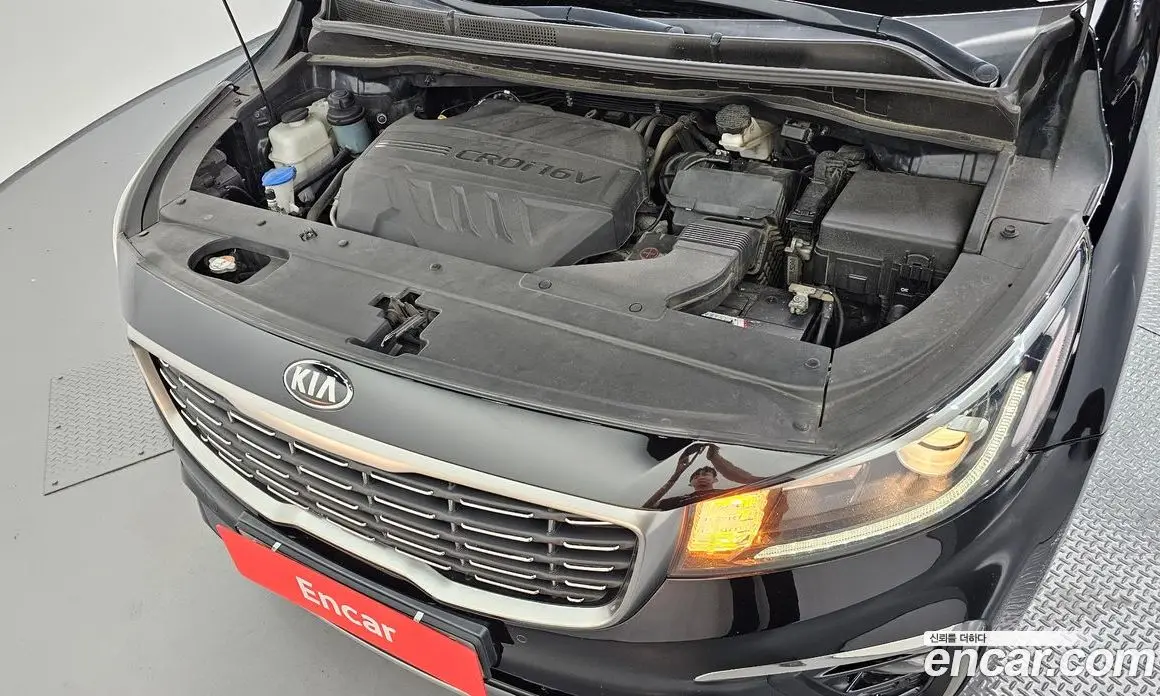 Kia Carnival 2019 2.2 автомат (гидро), фото 6