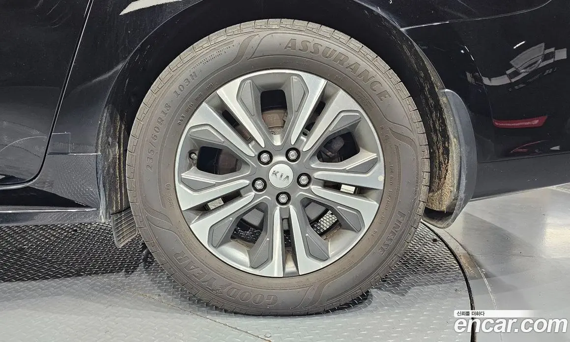 Kia Carnival 2019 2.2 автомат (гидро), фото 7