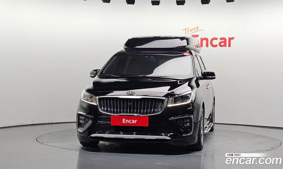 Kia Carnival 2019 2.2 автомат (гидро), фото 3