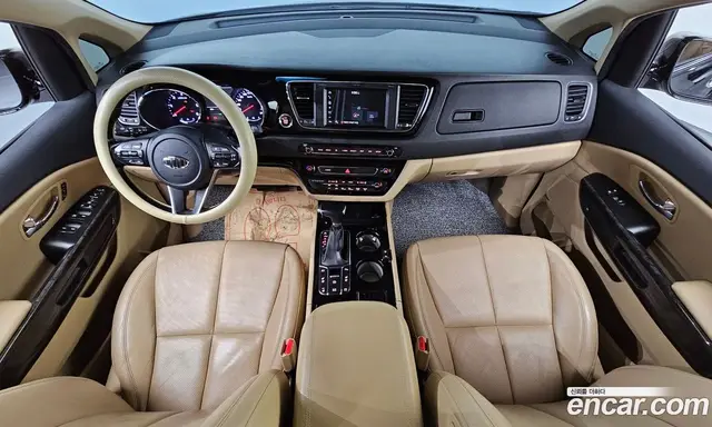 Kia Carnival 2019 2.2 автомат (гидро), миниатюра 7