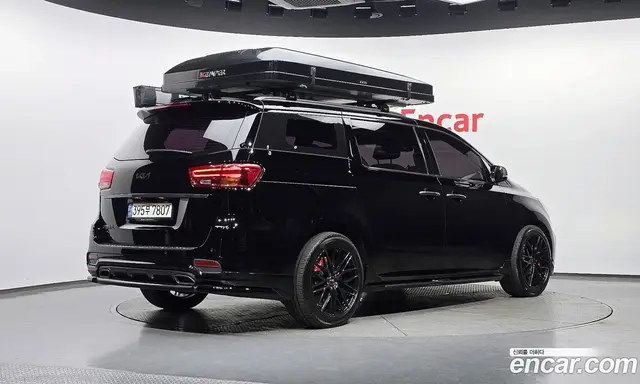Kia Carnival 2020 2.2 автомат (гидро), миниатюра 2