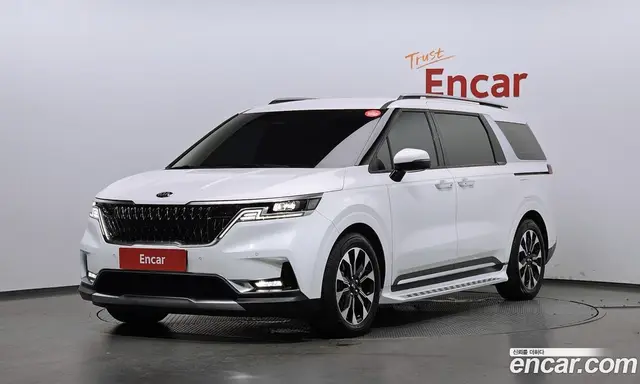 Kia Carnival, 2021, 105 048 км